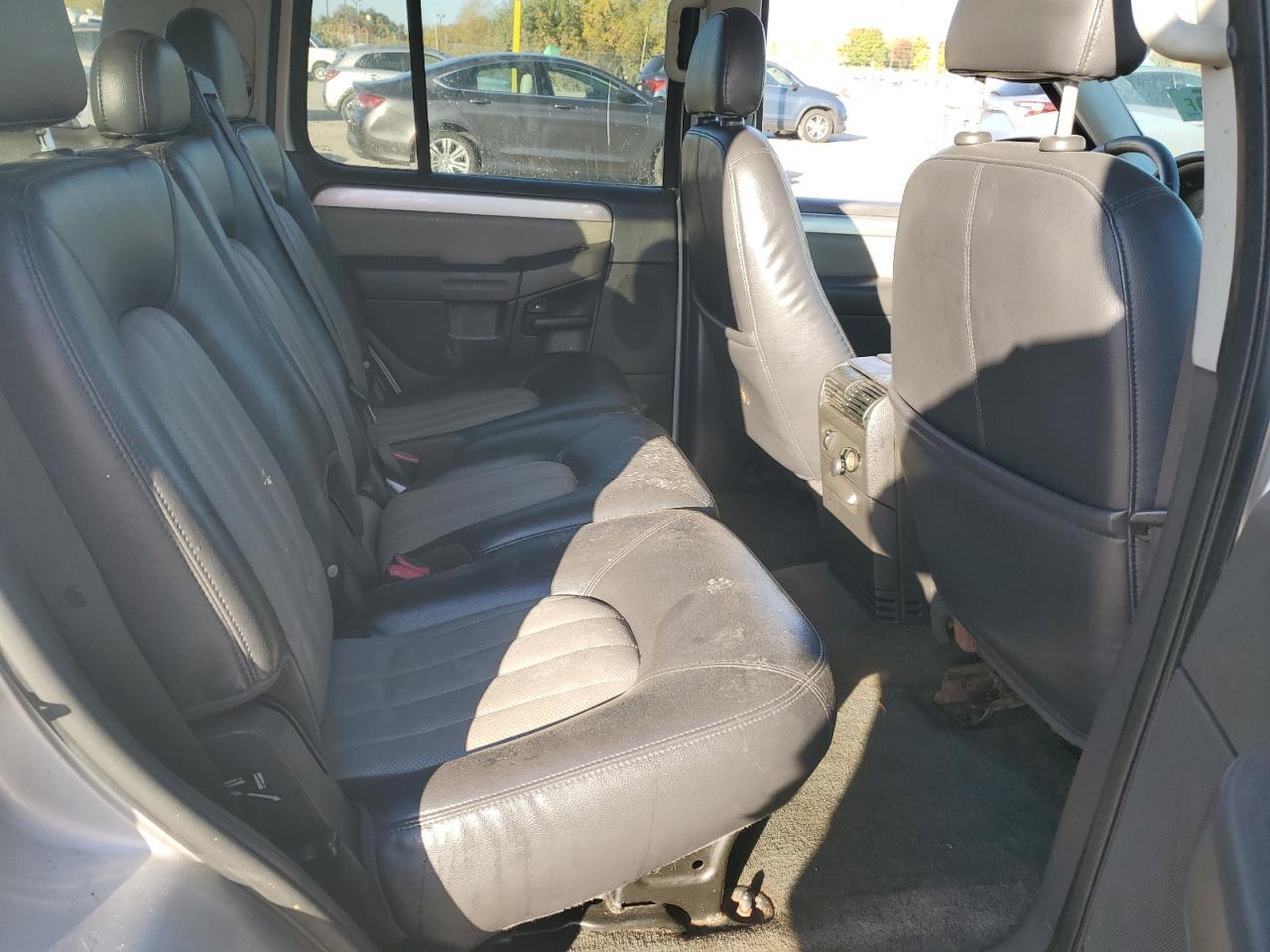2004 MERCURY Mountaineer