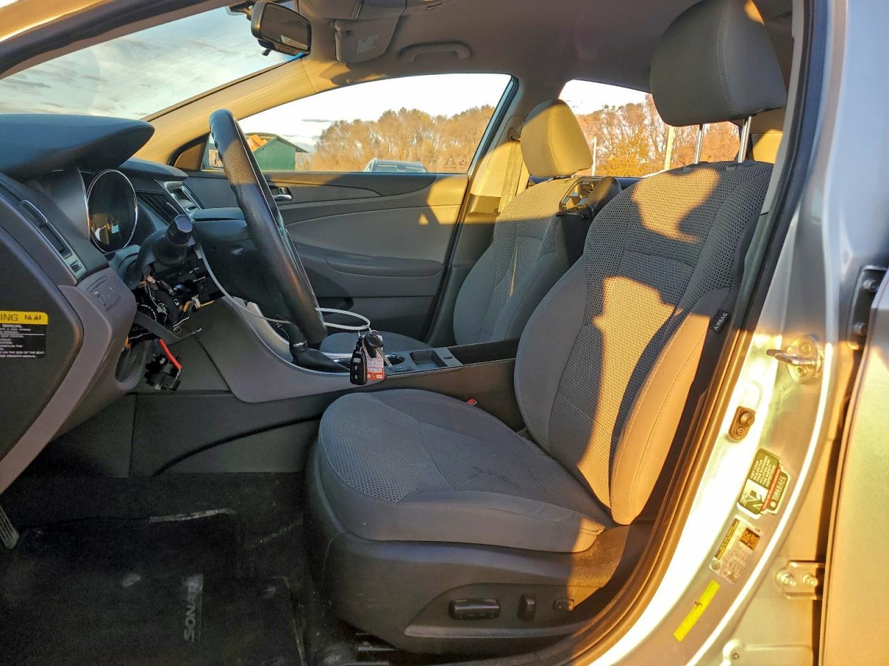 2014 HYUNDAI SONATA