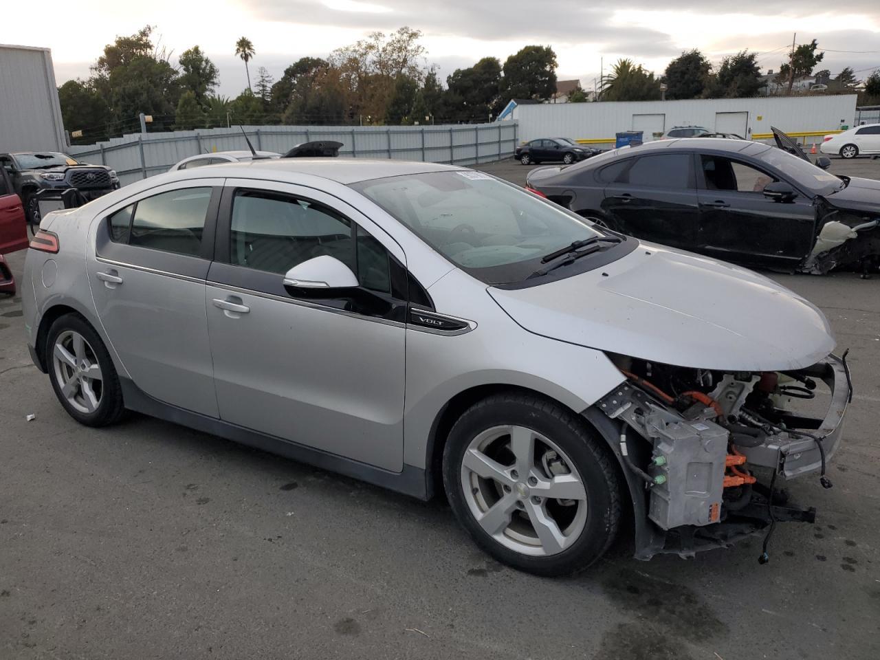 2014 CHEVROLET VOLT