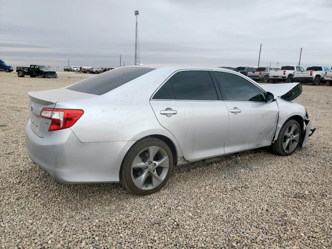 2013 TOYOTA CAMRY