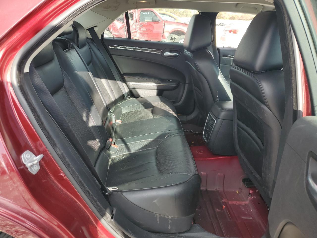 2017 CHRYSLER 300