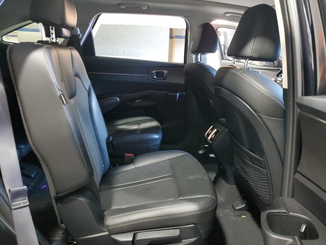 2024 KIA SORENTO