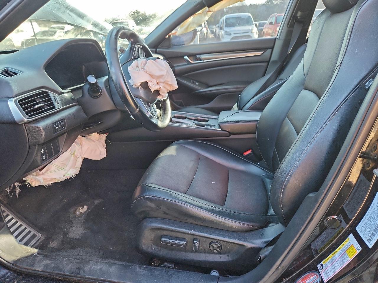 2018 HONDA ACCORD