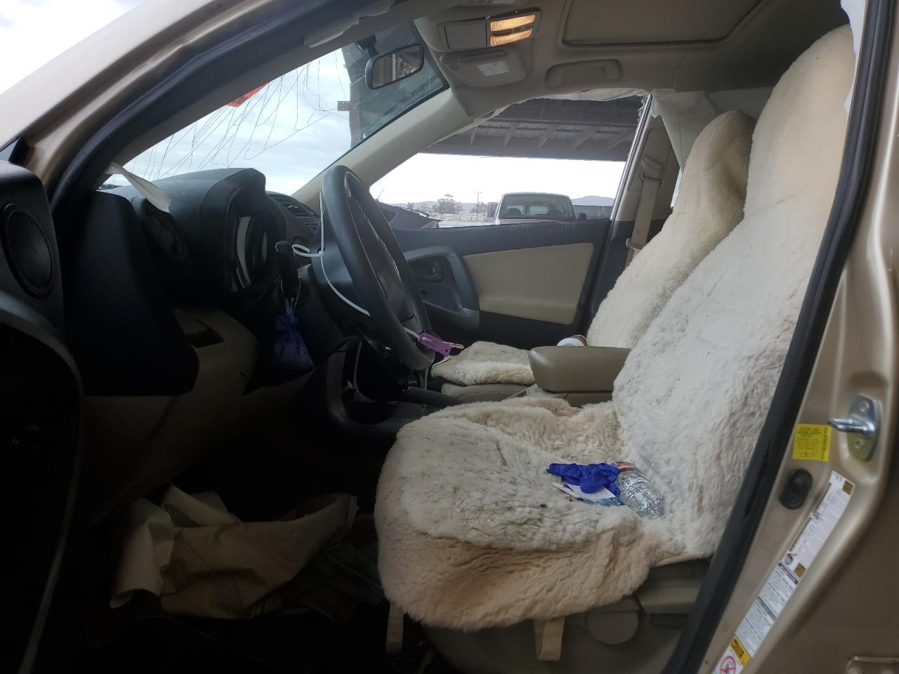2012 TOYOTA RAV4