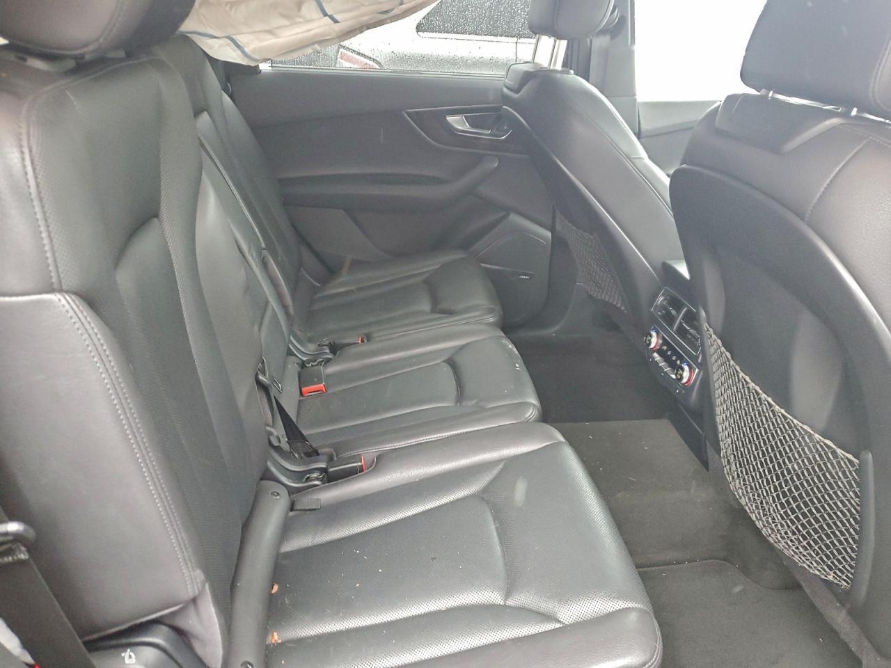 2017 AUDI Q7