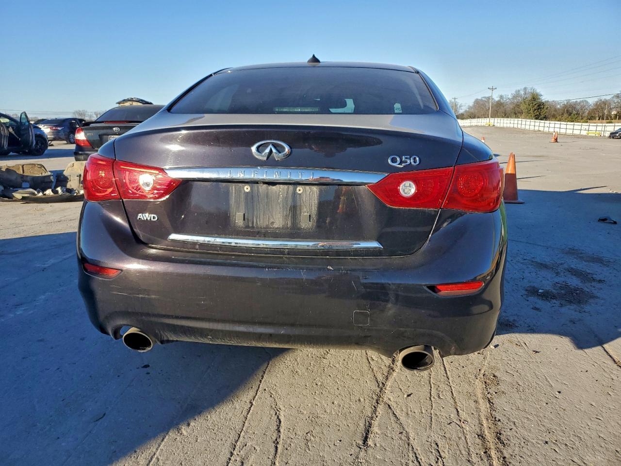 2014 INFINITI Q50