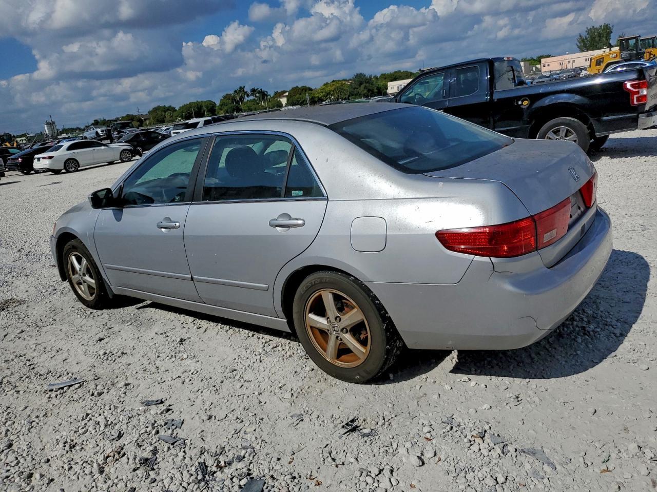 2005 HONDA ACCORD
