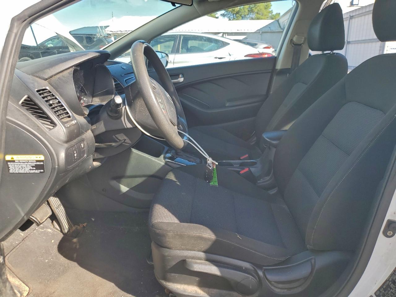 2017 KIA FORTE