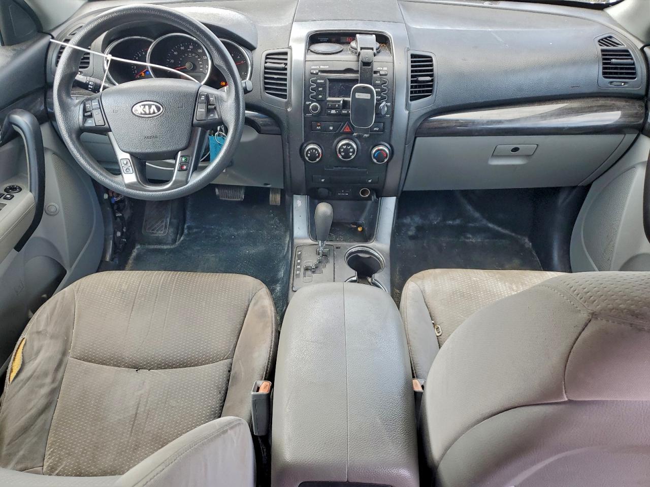 2011 KIA SORENTO