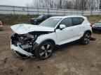 2019 VOLVO XC40