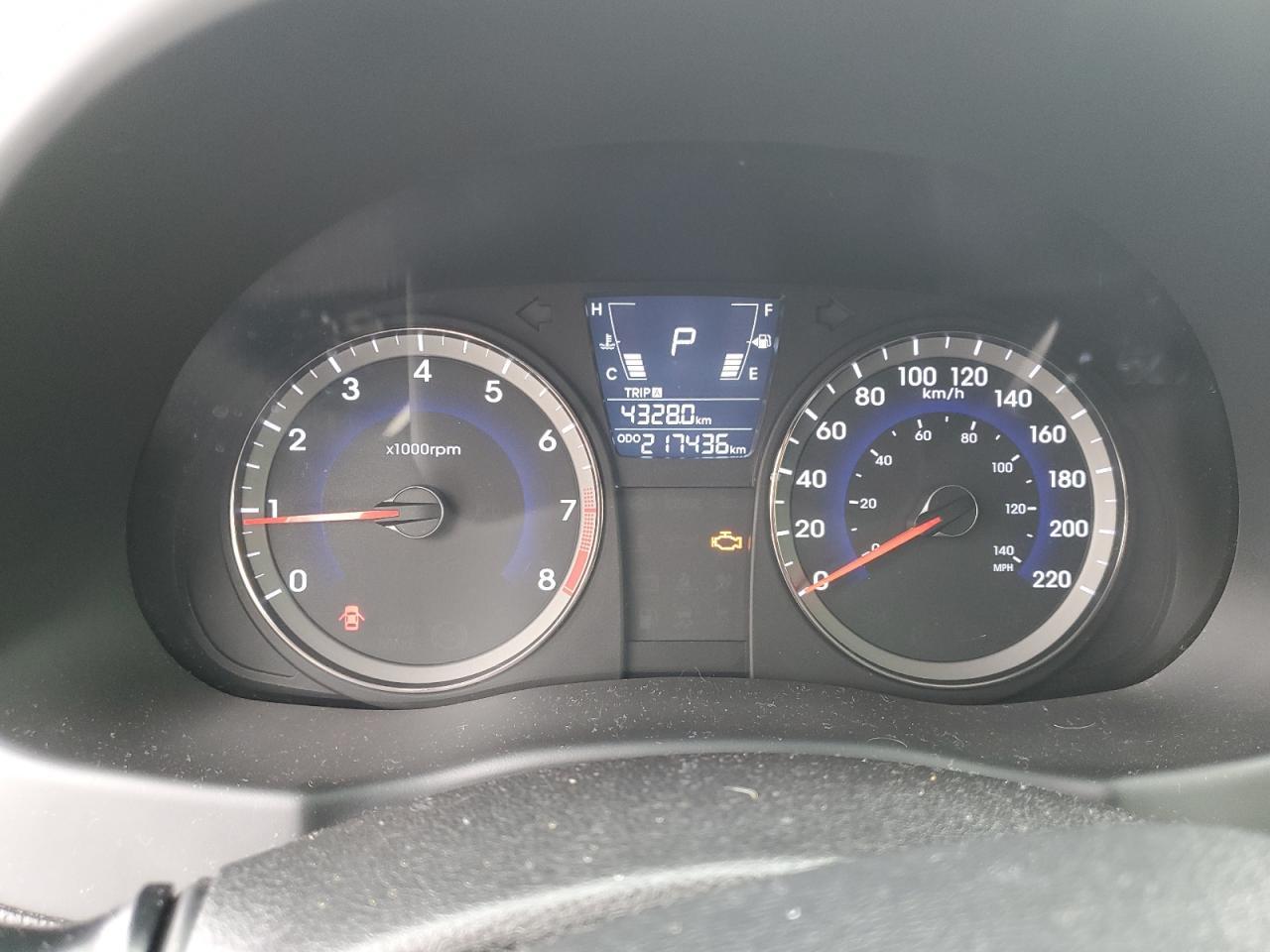 2014 HYUNDAI ACCENT