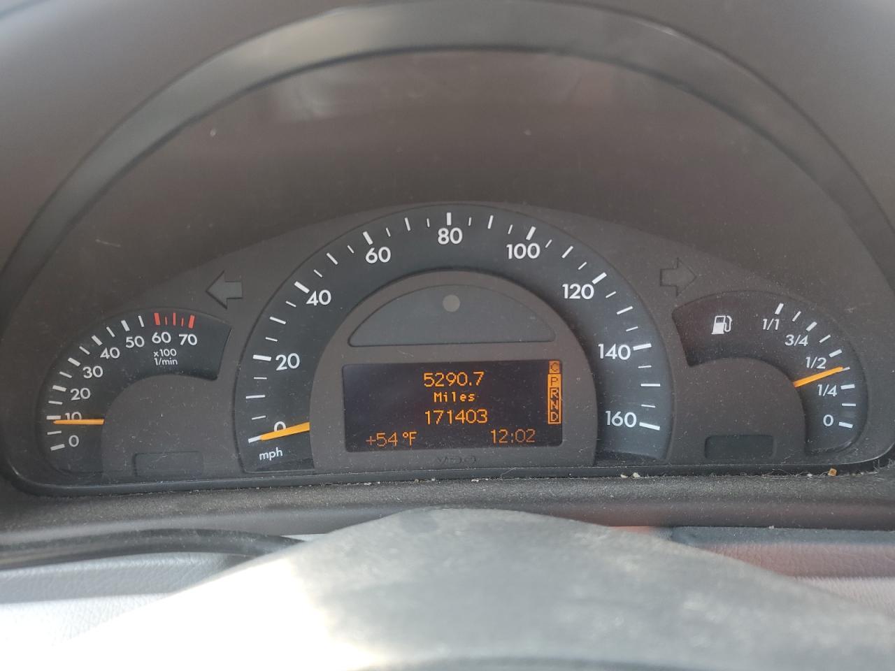 2004 MERCEDES-BENZ C-CLASS