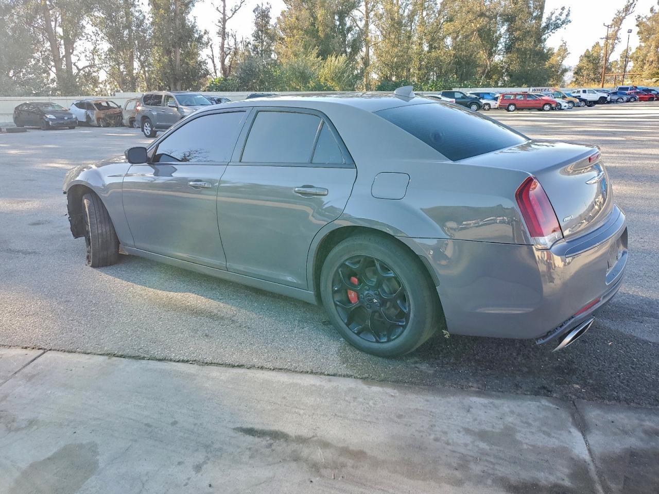 2019 CHRYSLER 300