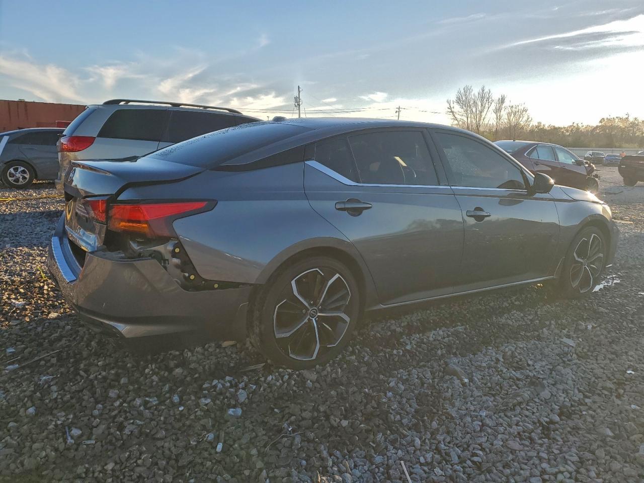 2023 NISSAN ALTIMA