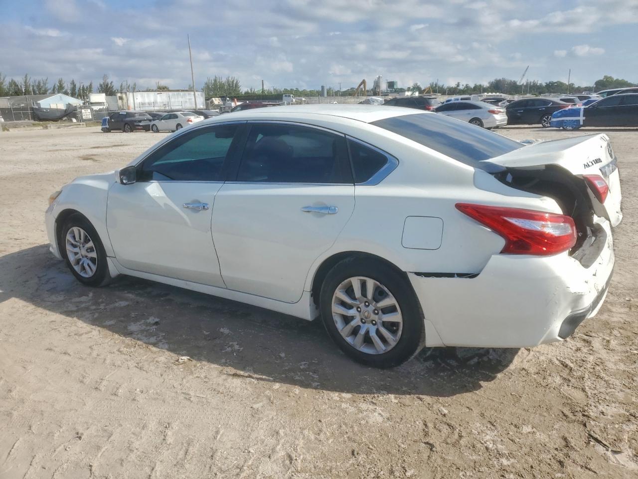 2016 NISSAN ALTIMA
