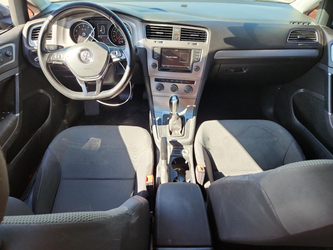 2016 VOLKSWAGEN GOLF