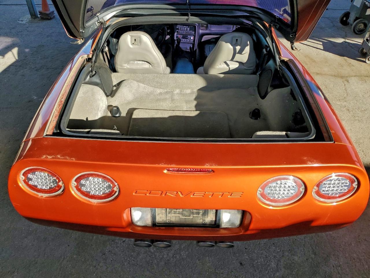 2000 CHEVROLET CORVETTE