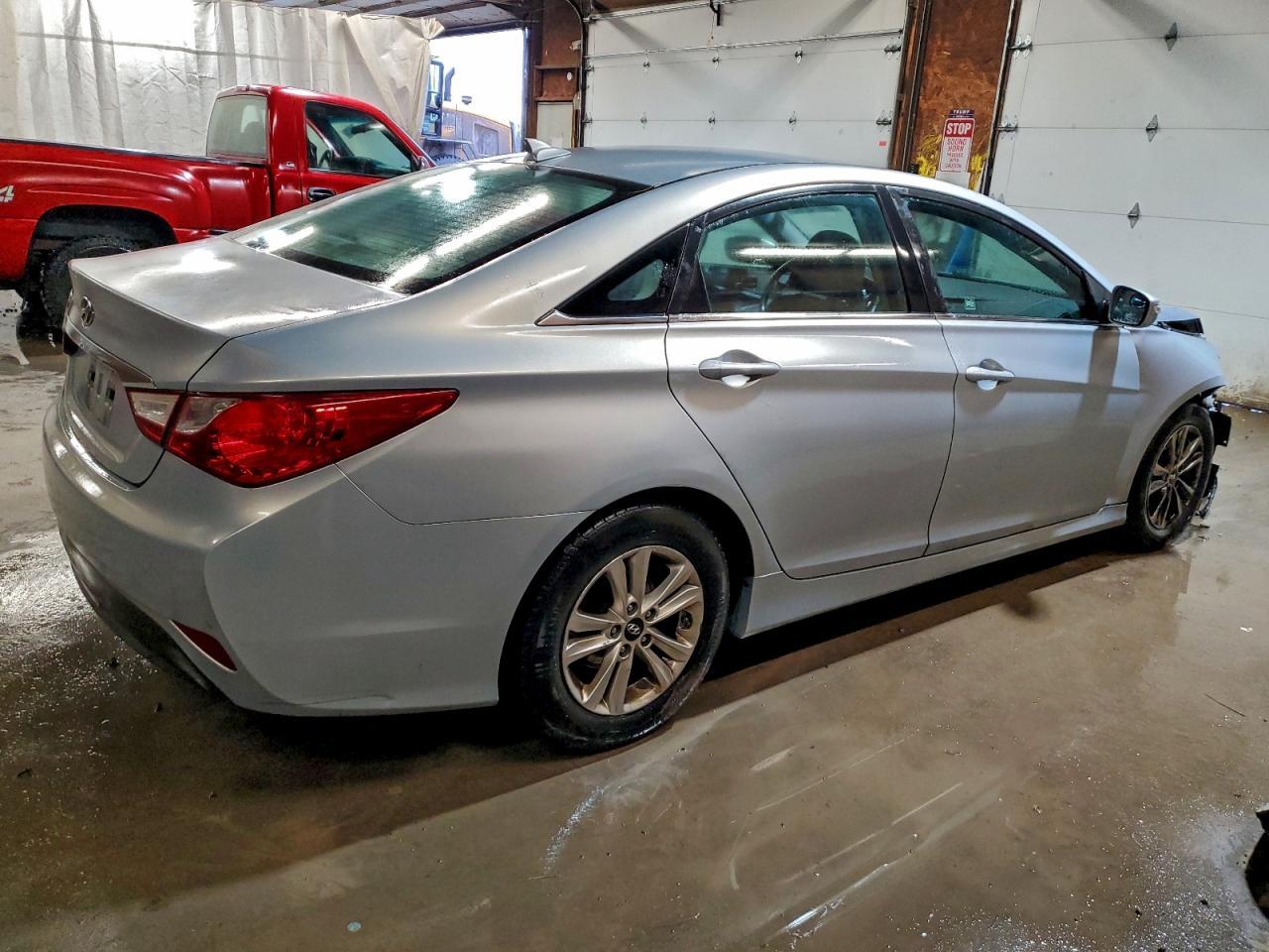 2014 HYUNDAI SONATA