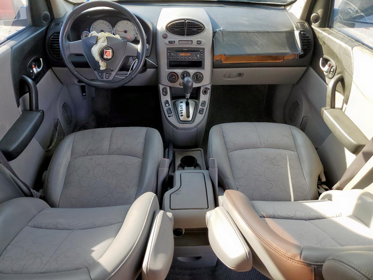 2005 SATURN Vue
