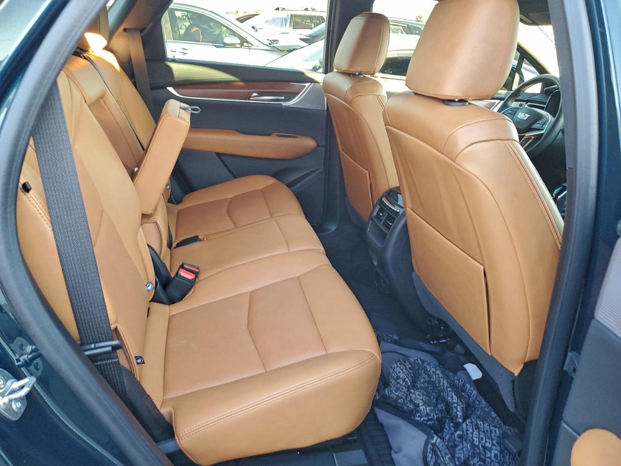 2025 CADILLAC XT5
