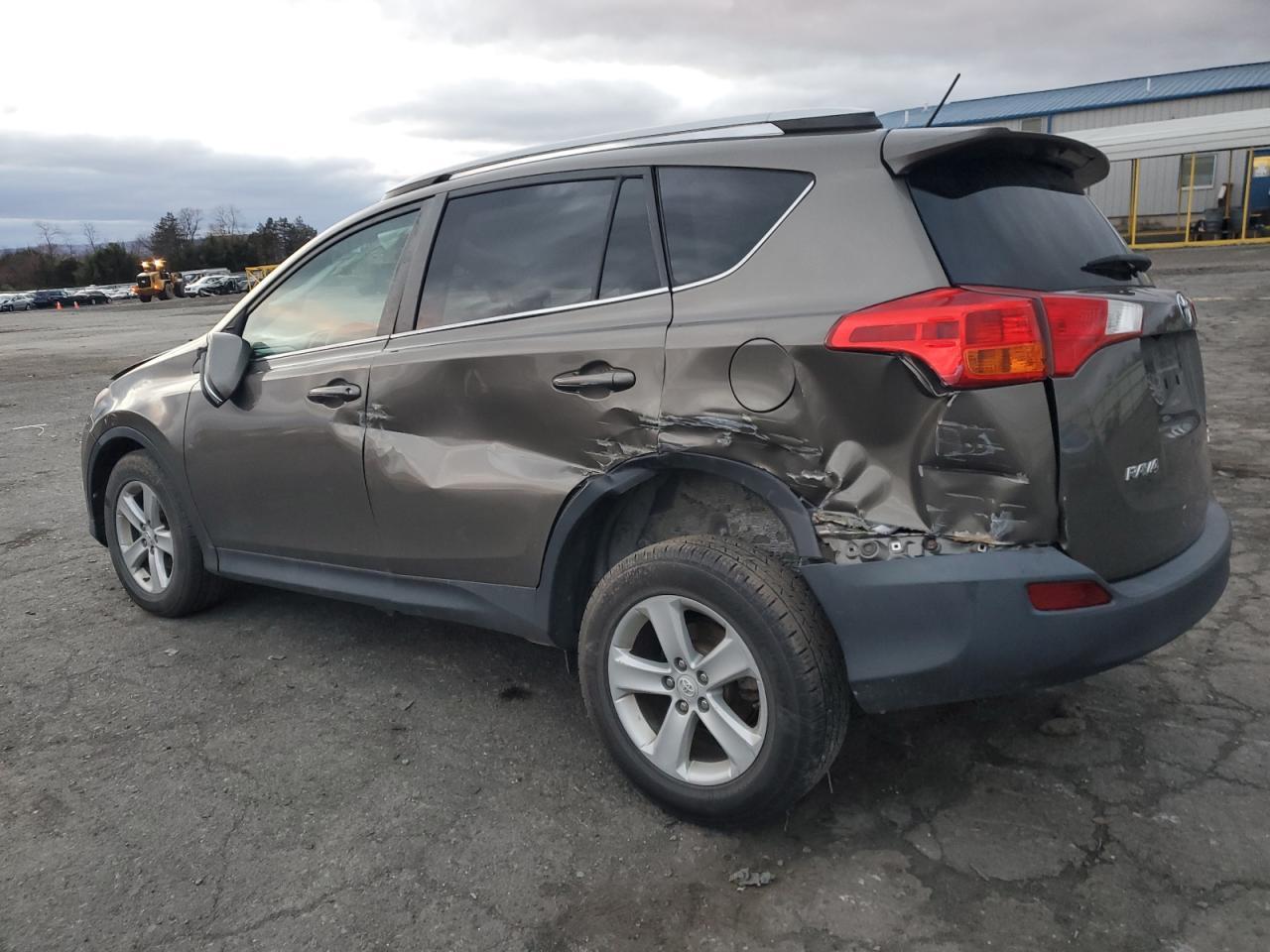2014 TOYOTA RAV4