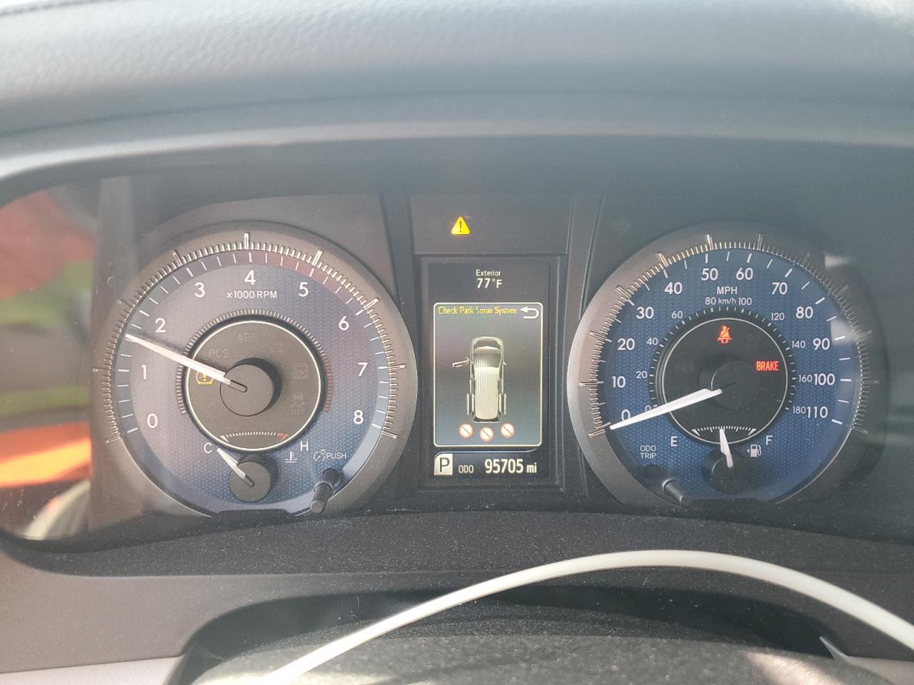 2015 TOYOTA SIENNA