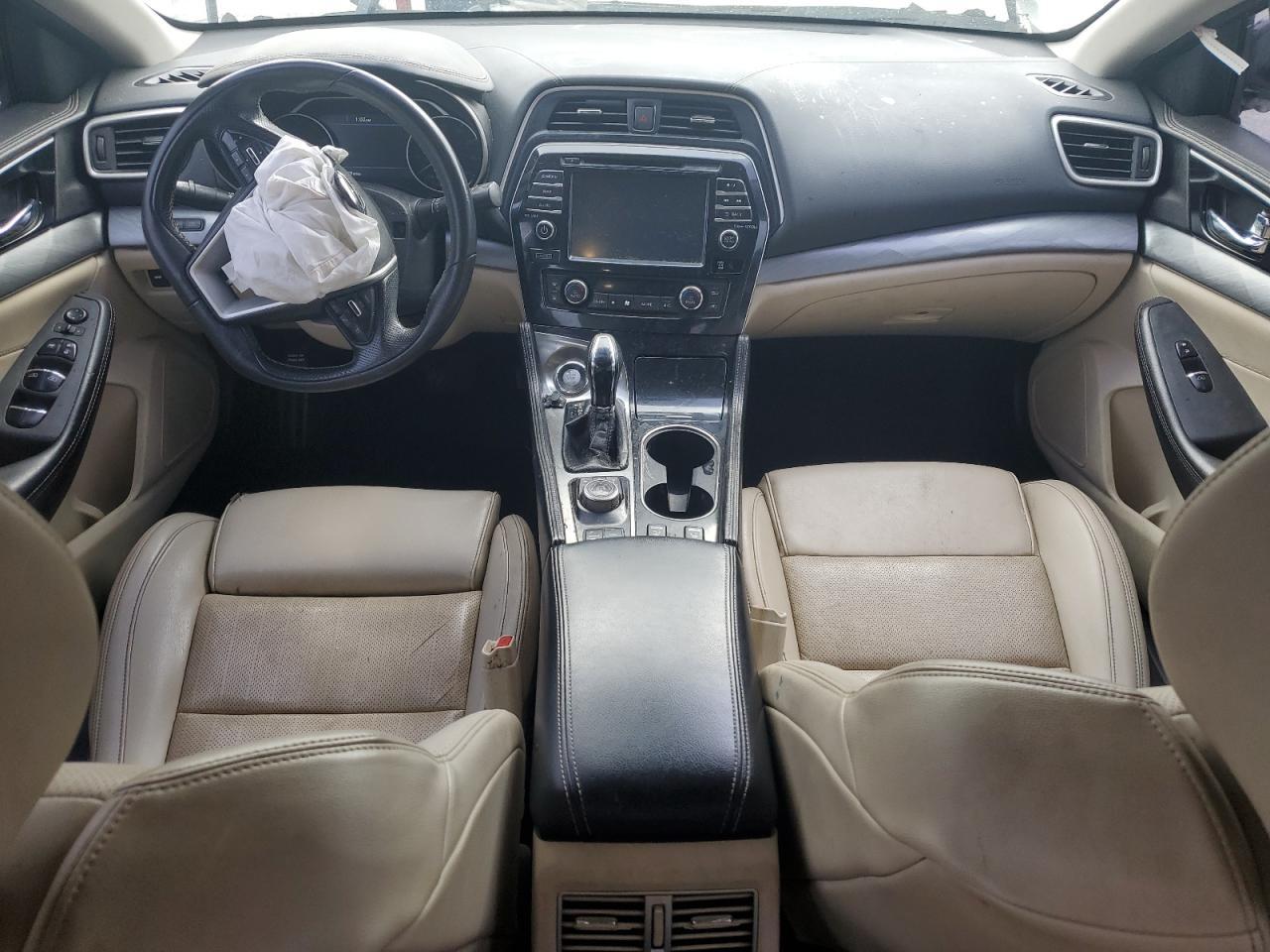 2018 NISSAN Maxima