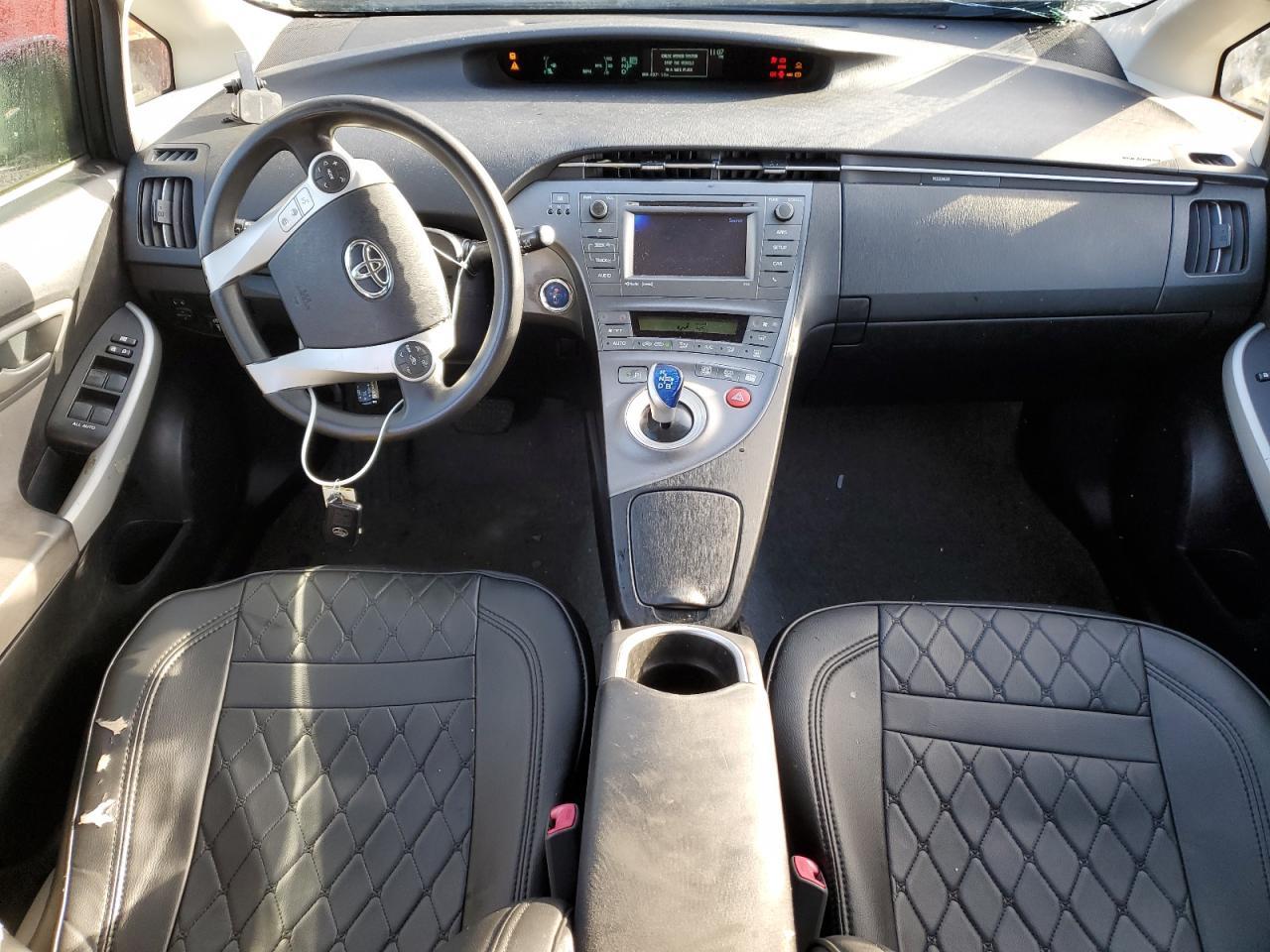 2013 TOYOTA PRIUS