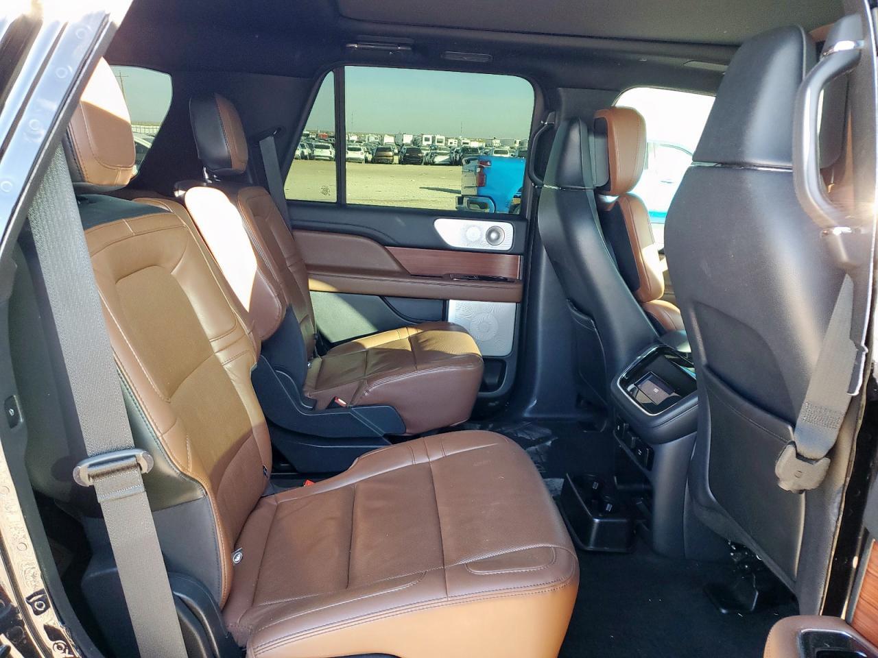 2023 LINCOLN Navigator