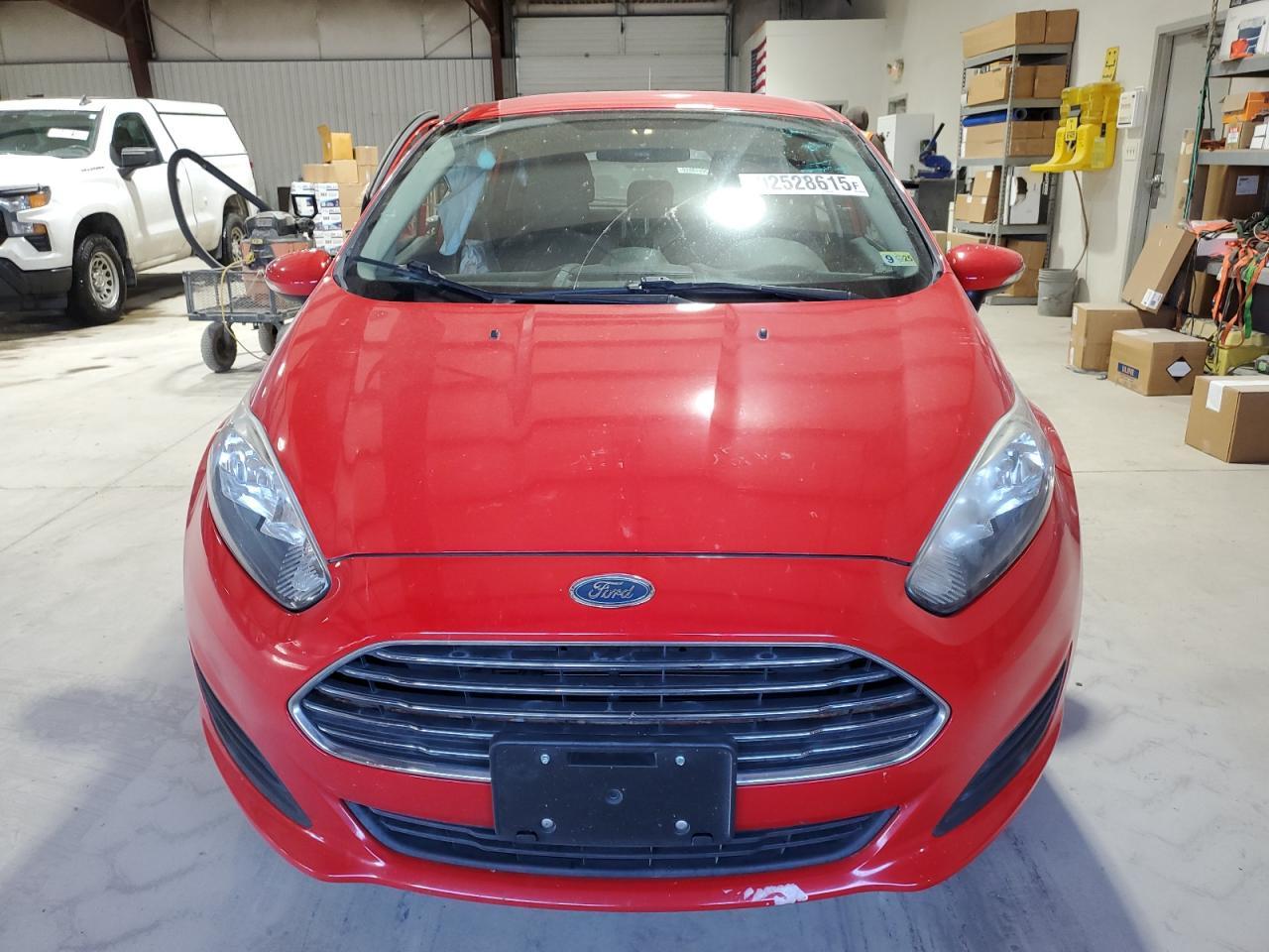 2014 FORD Fiesta