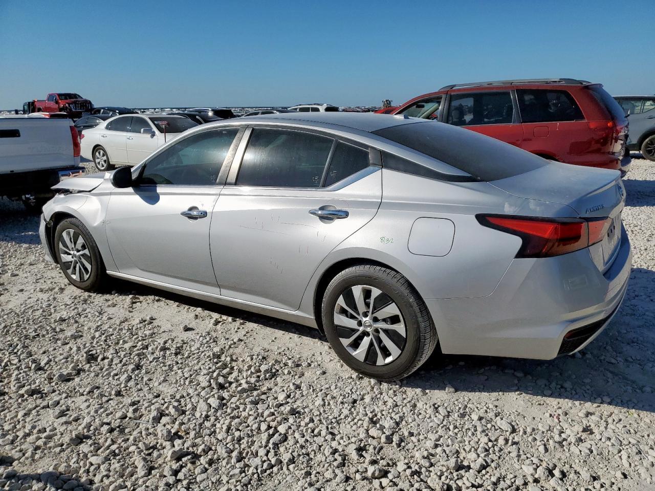2019 NISSAN ALTIMA