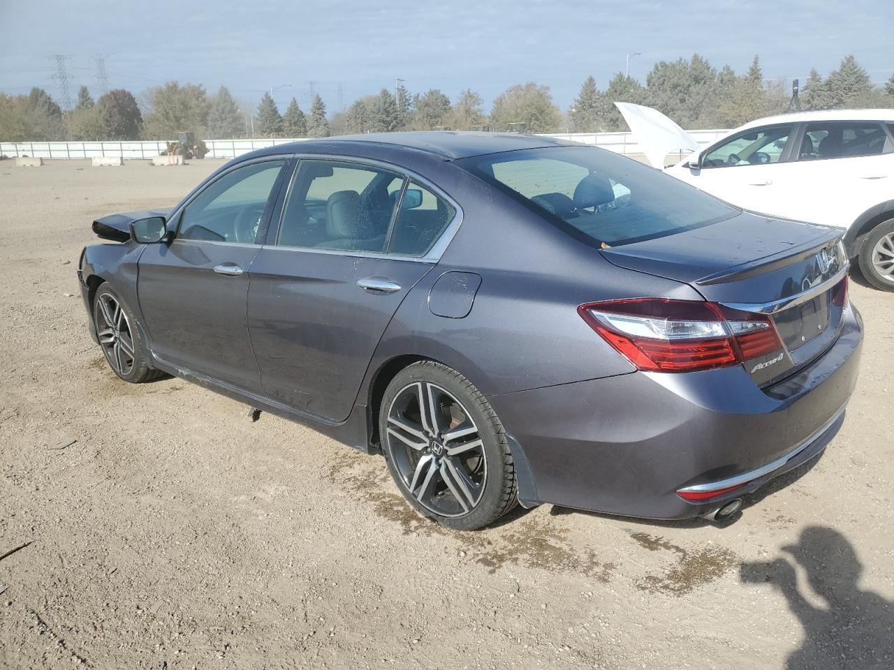 2016 HONDA ACCORD