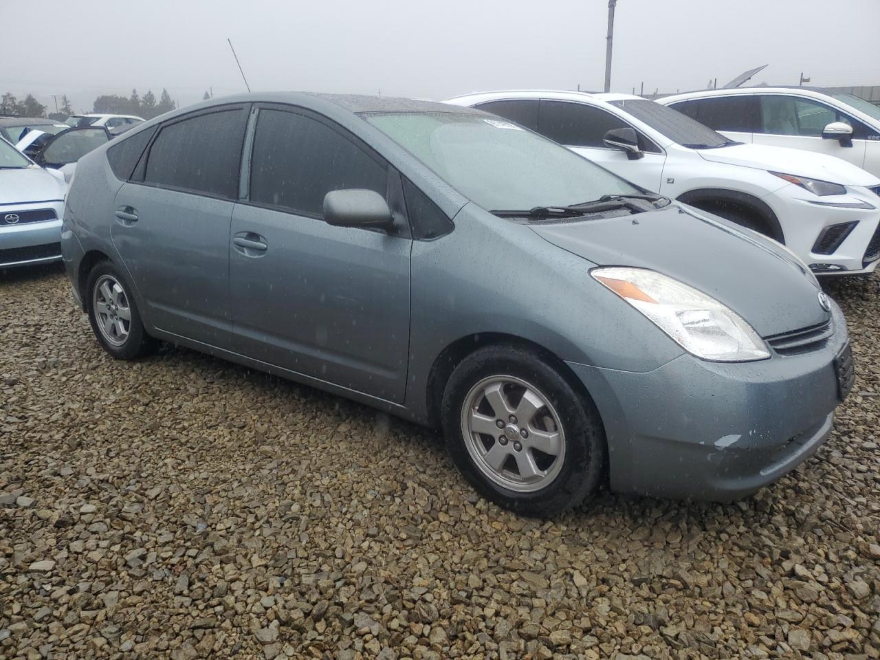 2004 TOYOTA PRIUS
