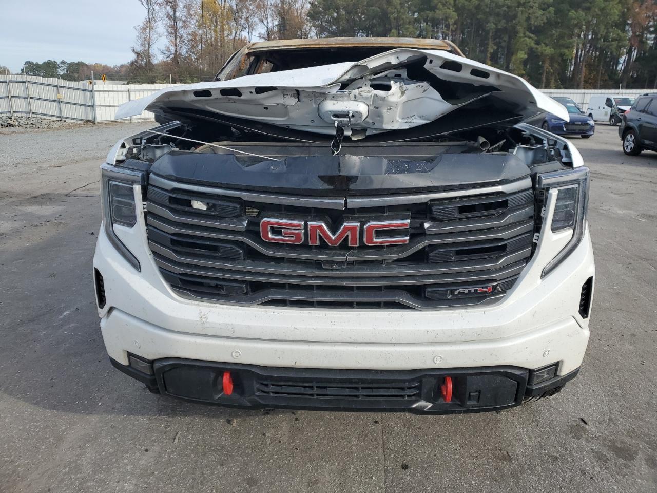 2025 GMC Sierra