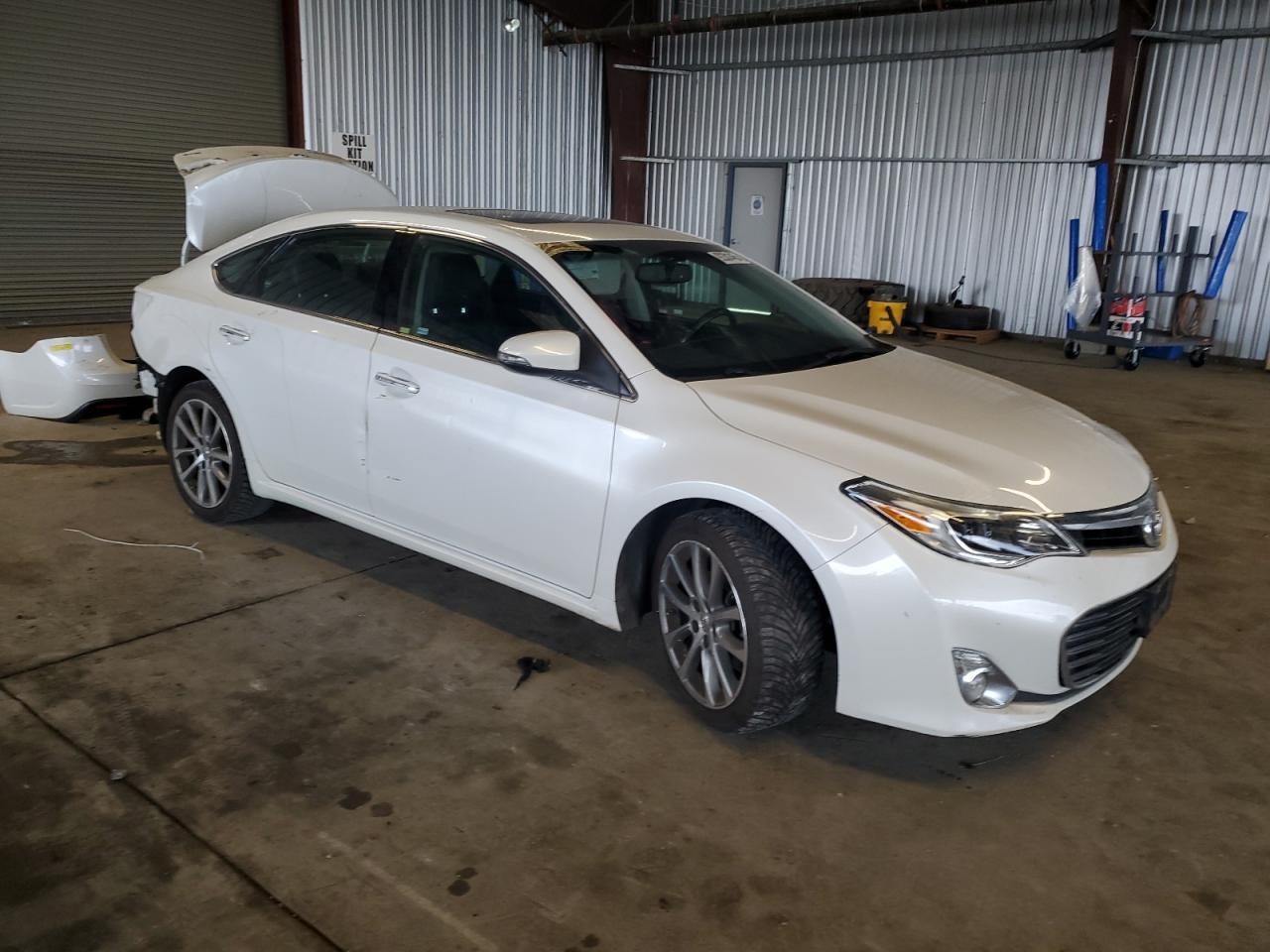 2015 TOYOTA Avalon