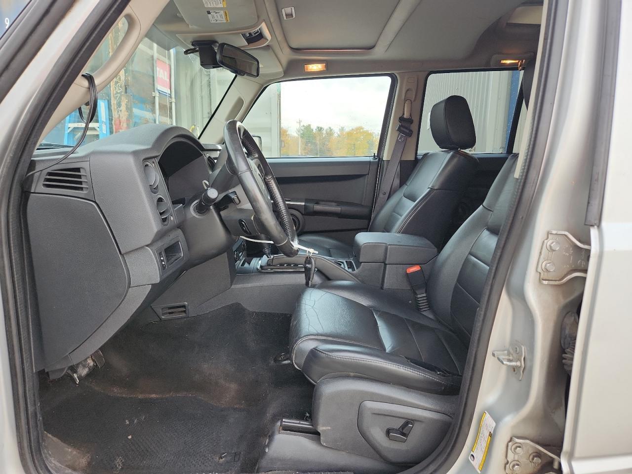 2008 JEEP Commander