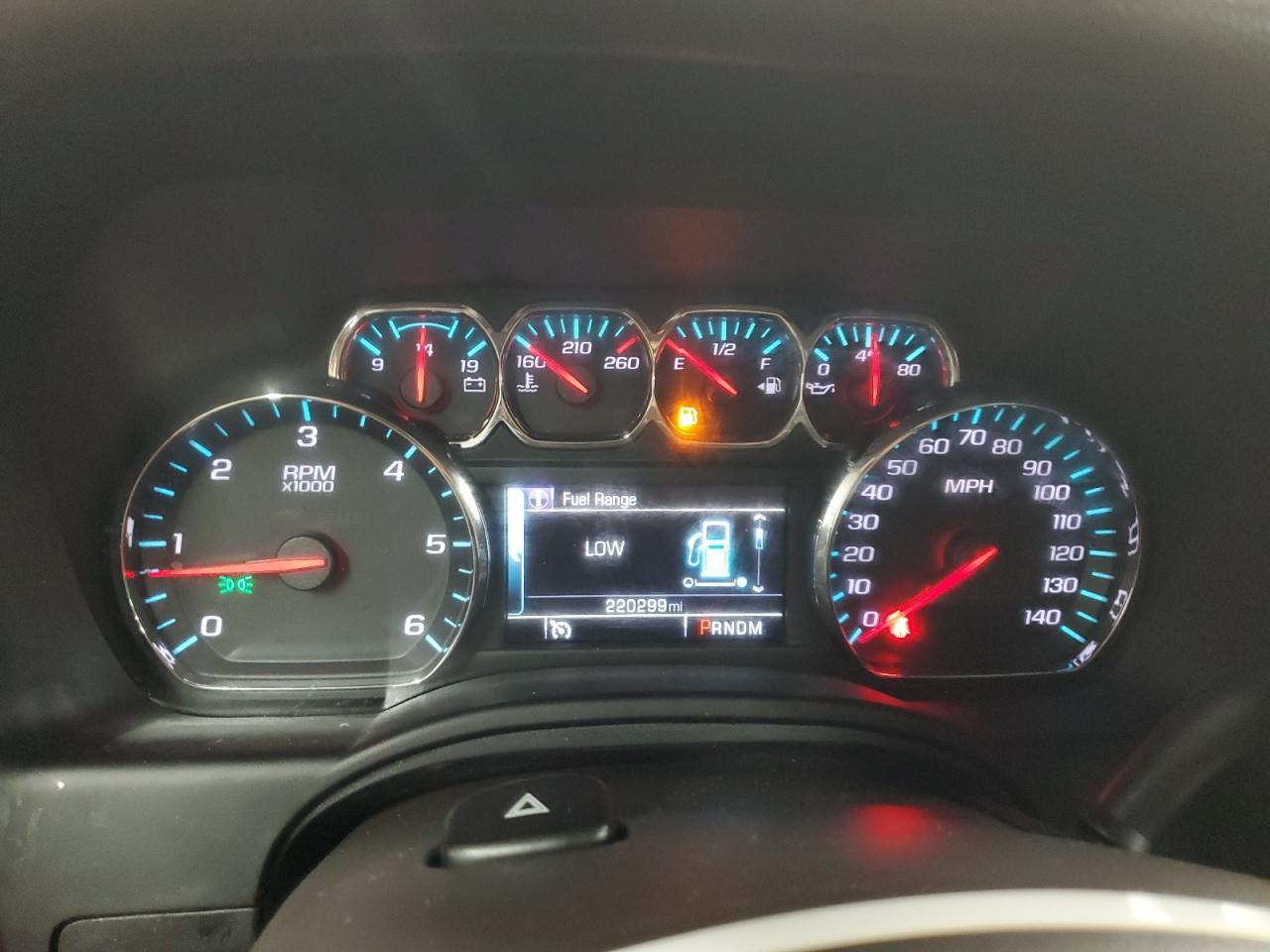 2015 CHEVROLET Suburban