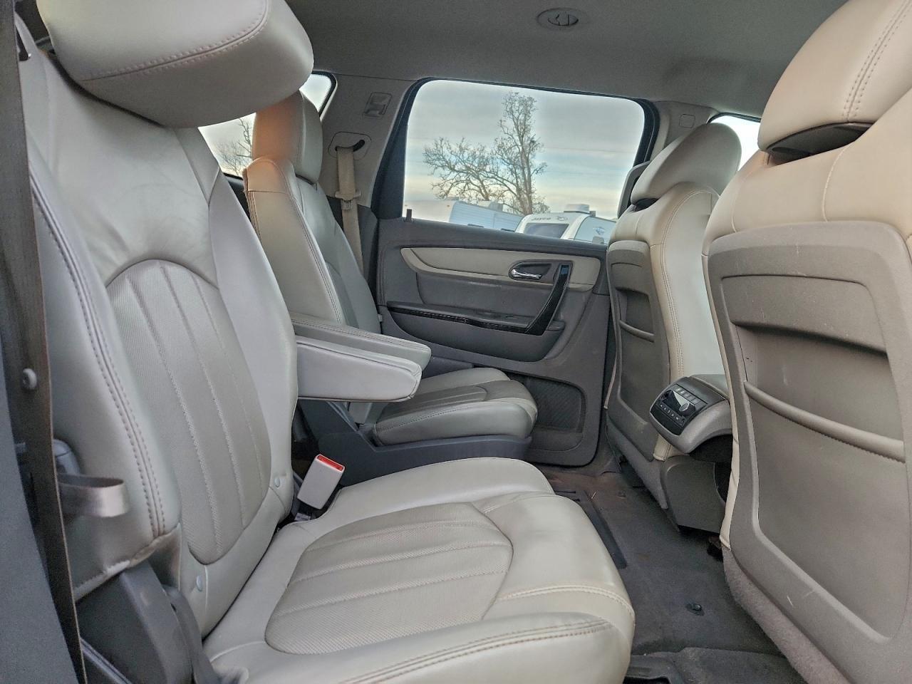 2017 CHEVROLET TRAVERSE