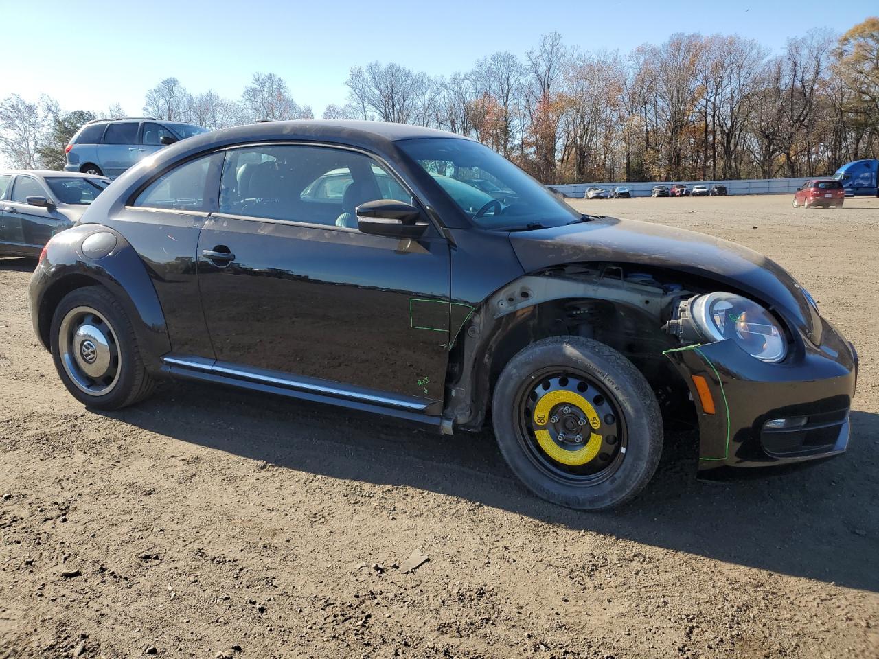 2012 VOLKSWAGEN Beetle