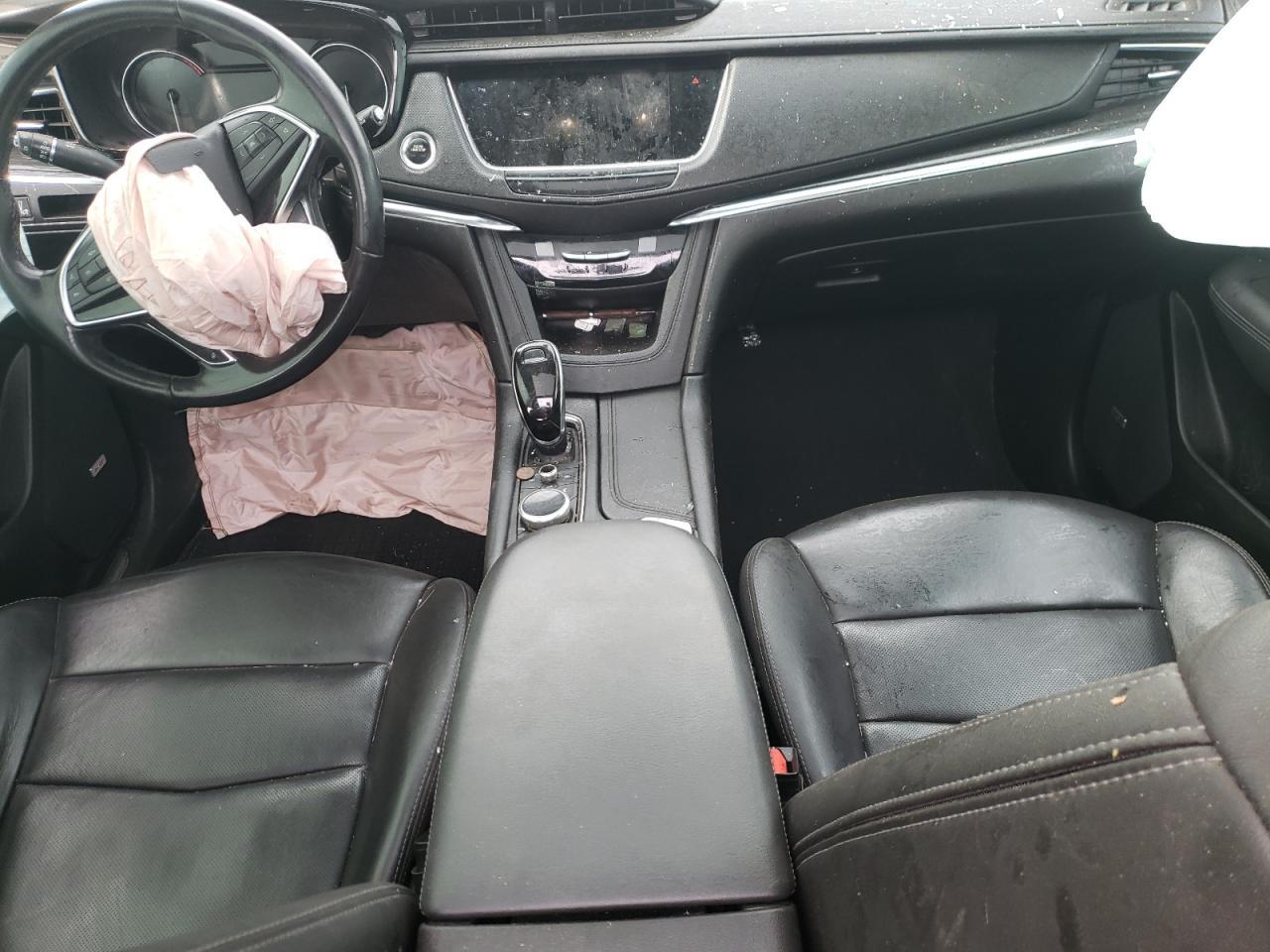 2021 CADILLAC XT5