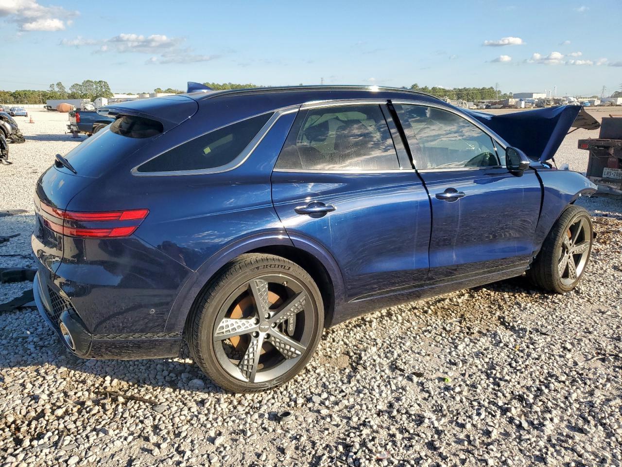 2024 GENESIS GV70
