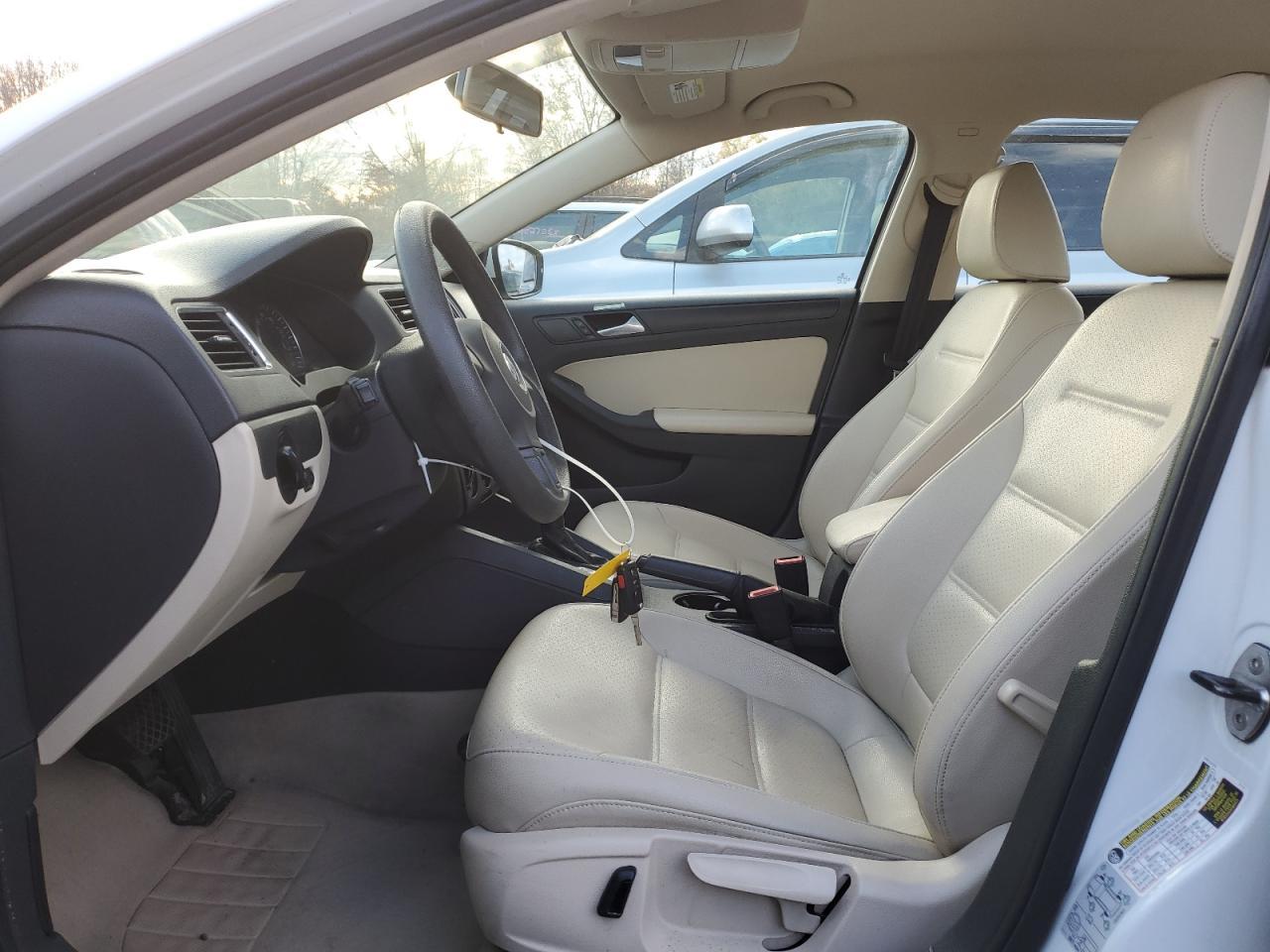2014 VOLKSWAGEN JETTA