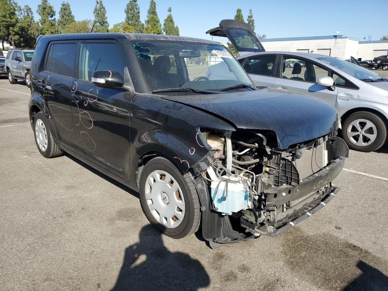 2011 TOYOTA SCION