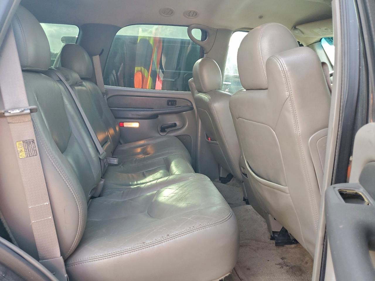 2003 CHEVROLET Tahoe