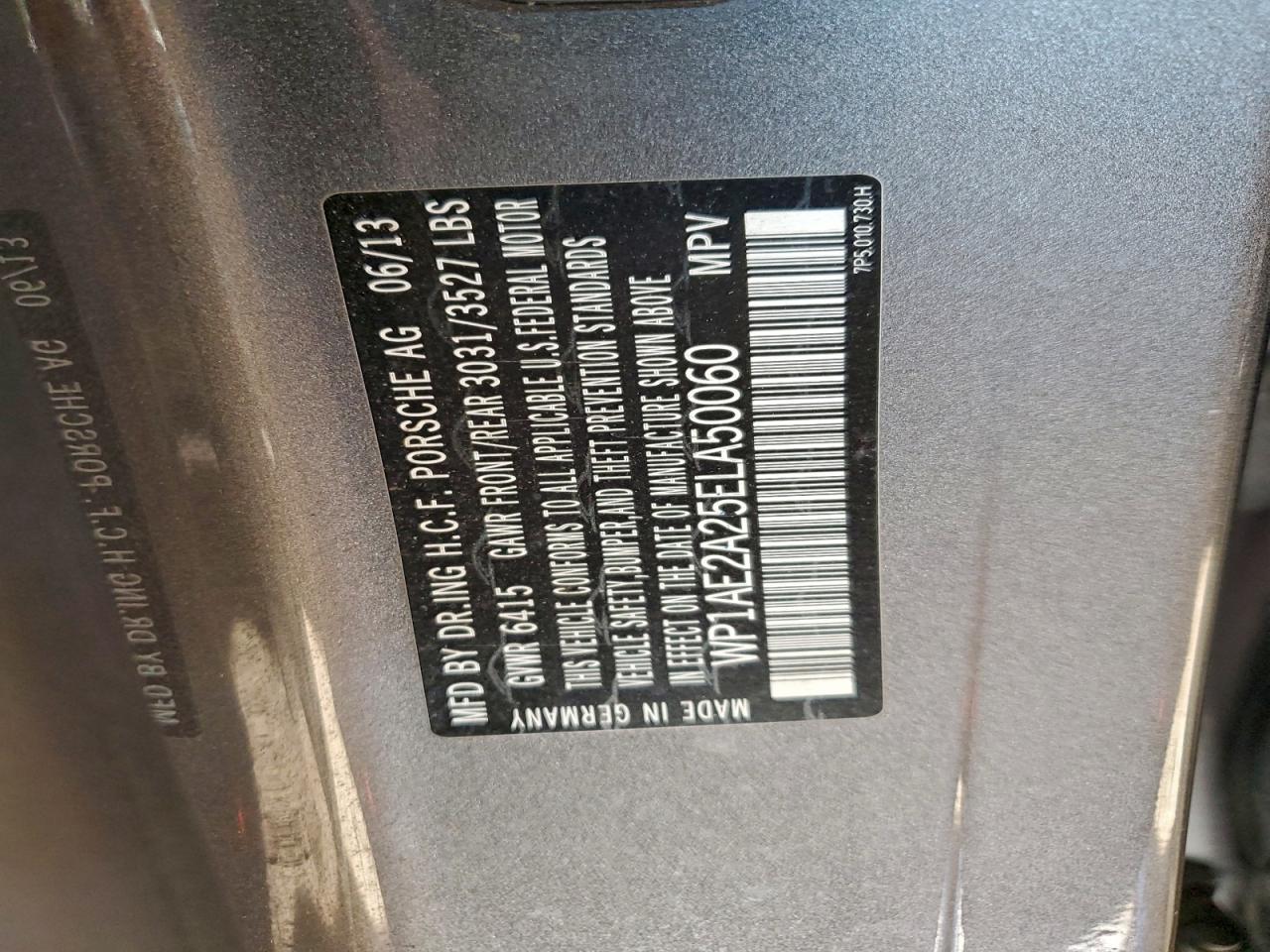 2014 PORSCHE CAYENNE