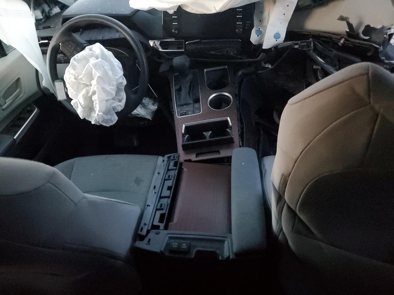 2024 TOYOTA SIENNA