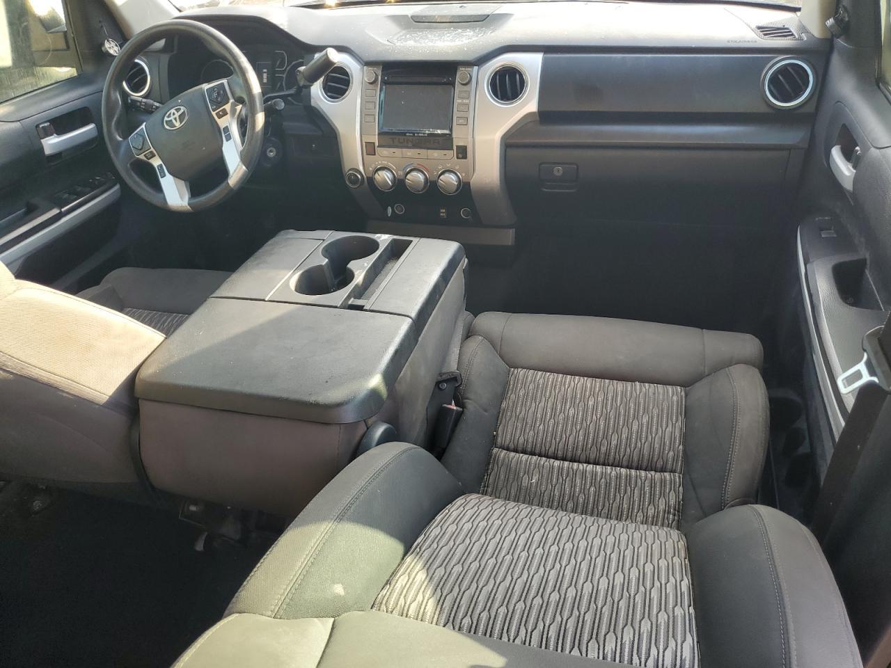 2018 TOYOTA TUNDRA