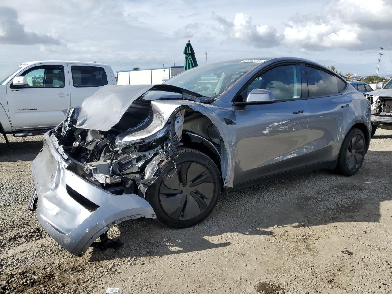 2026 TESLA MODEL Y