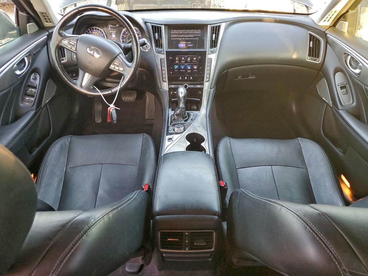 2017 INFINITI Q50