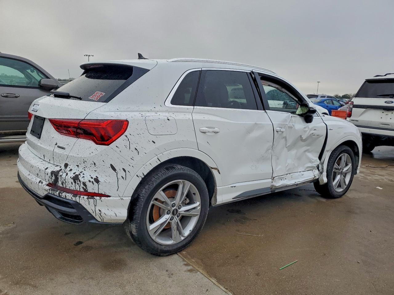 2022 AUDI Q3